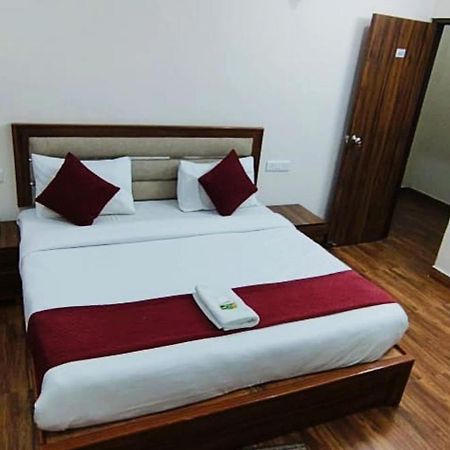 Luxury Rooms In Safdarjung Enclave Near Aiims & Safdarjung Hospital Nové Dillí Exteriér fotografie