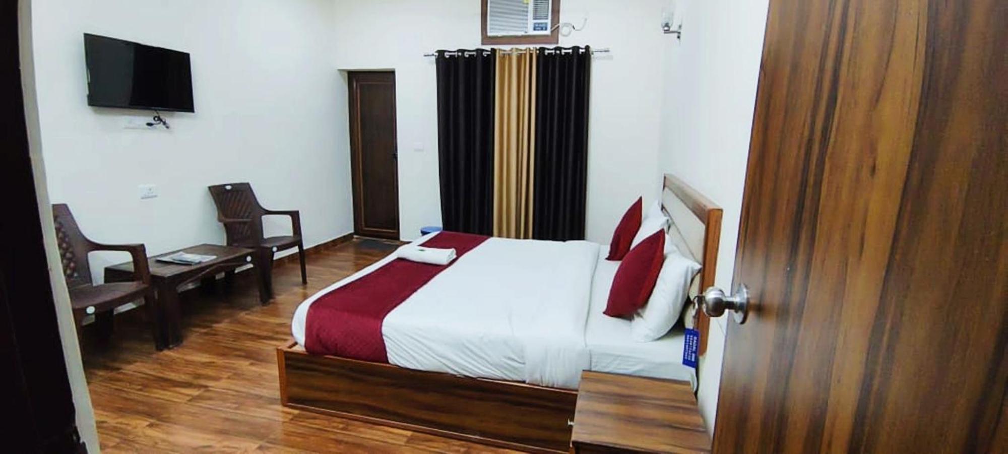 Luxury Rooms In Safdarjung Enclave Near Aiims & Safdarjung Hospital Nové Dillí Exteriér fotografie